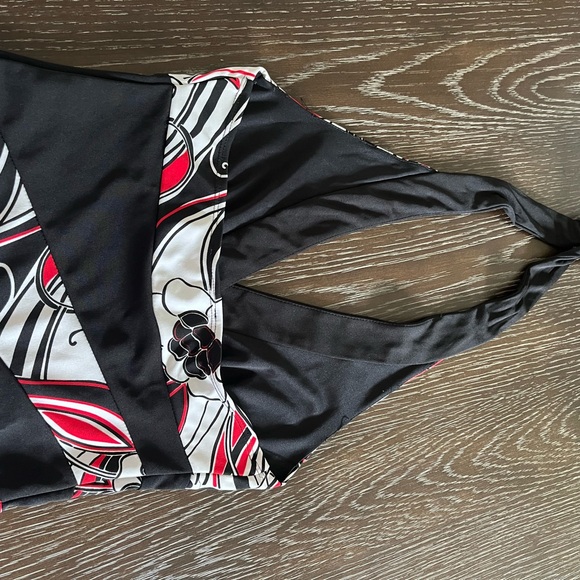 Women’s Rampage Clothing Company, Size Medium, Black, Red and White Dress - Picture 8 of 9